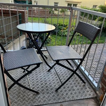 Am Bahnhof Leilighet Zwickau Eksteriør bilde